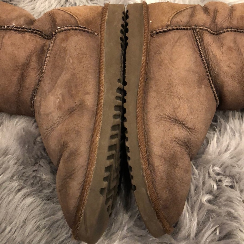UGG Classic Boot - Picture 8 of 8